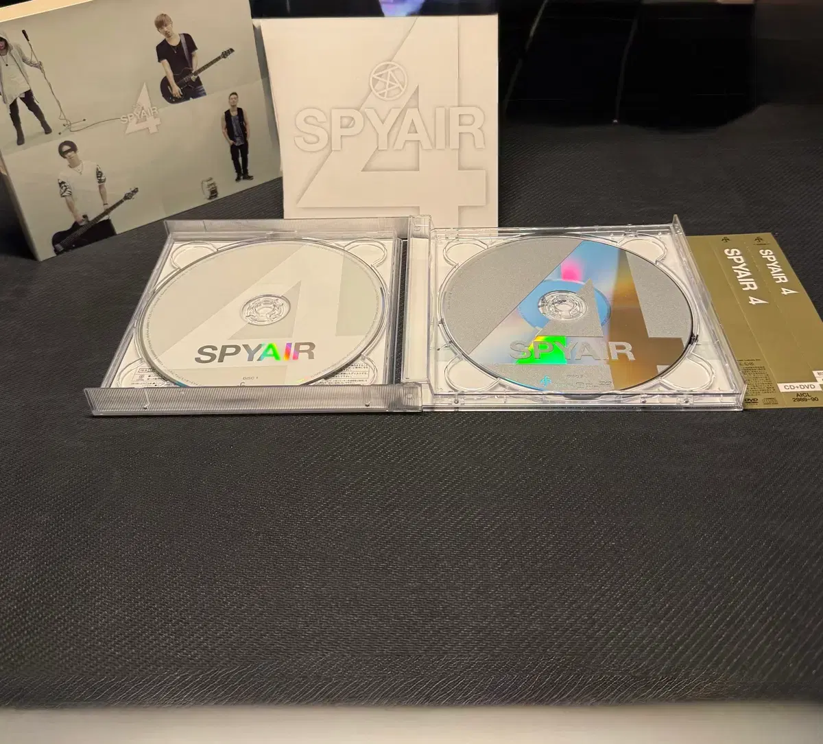 CD+DVD) SPYAIR/스파이에어 4/Four - 초회 | 브랜드 중고거래 플랫폼
